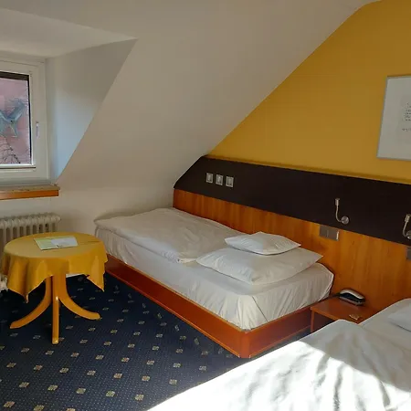 Hotel Park Post 4*
